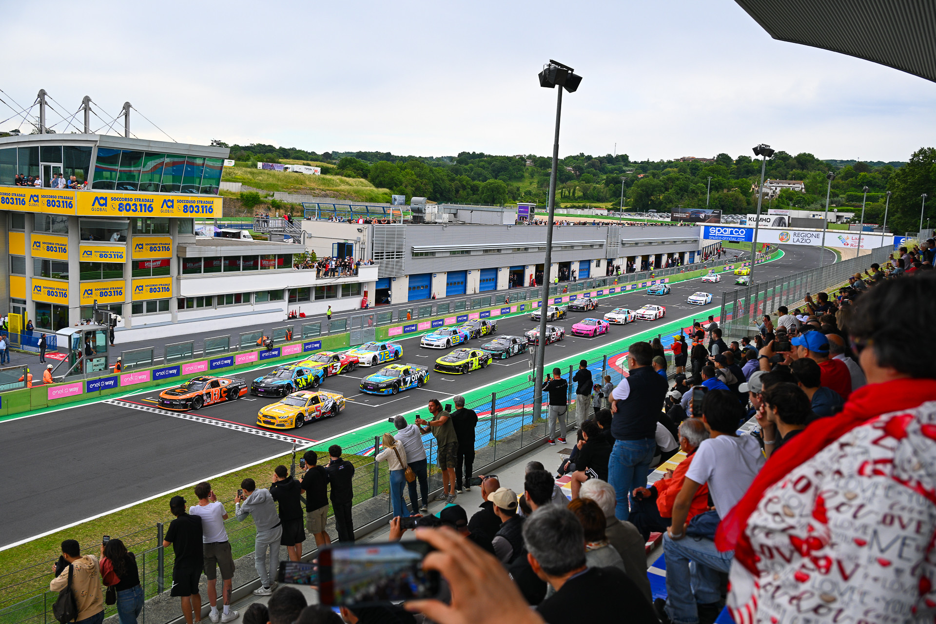 The start of EuroNASCAR OPEN Race 1 at Vallelunga in 2025