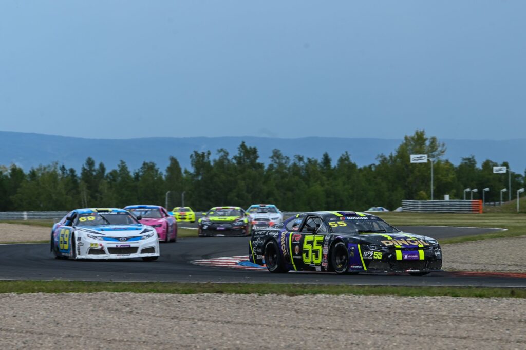 Fabrizio Armetta (#55) and Sebastiaan Bleekemolen (#69) raced each other during the 2025 NASCAR GP Czech Republic